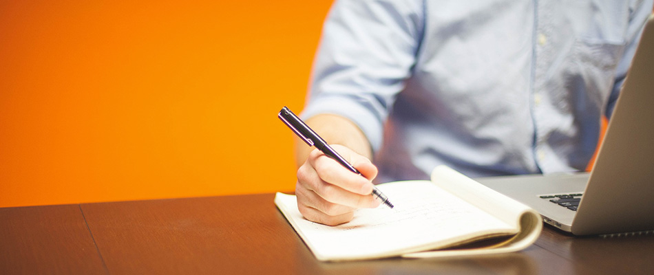 基本情報技術者試験のメリットは?注意点や、効率的な勉強方法について解説