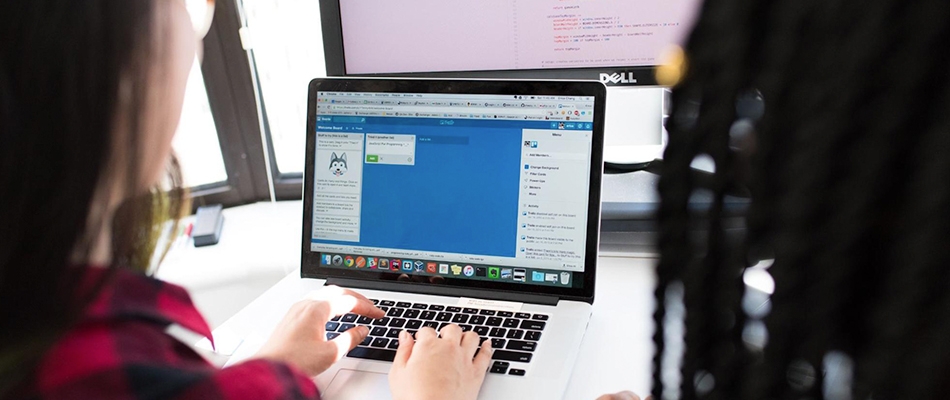 基本情報技術者の合格に必要な勉強時間は?試験勉強のポイントも解説
